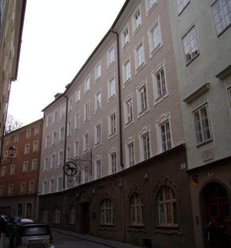 Hotel Schwarzes Roessl Залцбург Екстериор снимка
