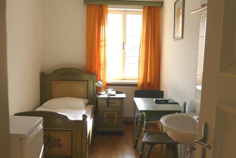 Hotel Schwarzes Roessl Залцбург Екстериор снимка
